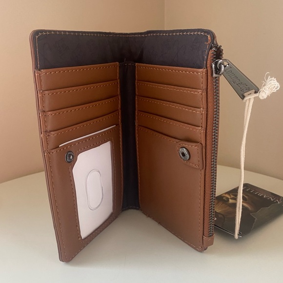 Loungefly The Conjuring Annabelle Cosplay Bifold Wallet - Picture 5 of 10